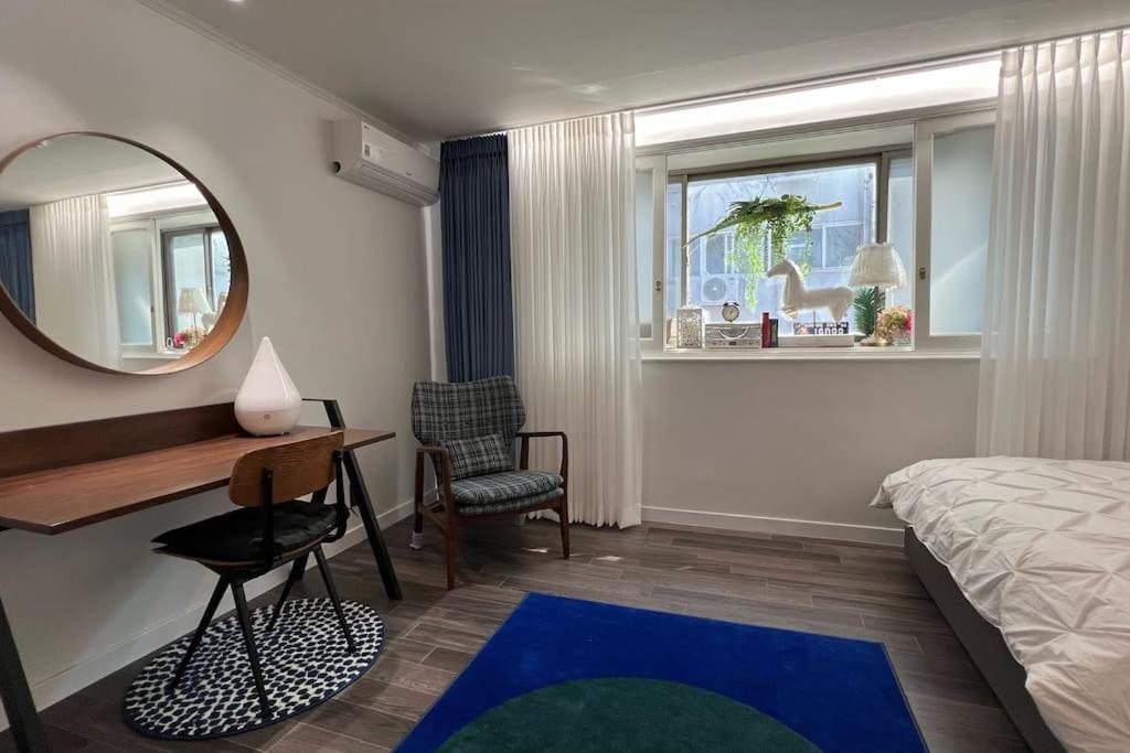Apartment Hongdae 3bedroom #13 Seoul
